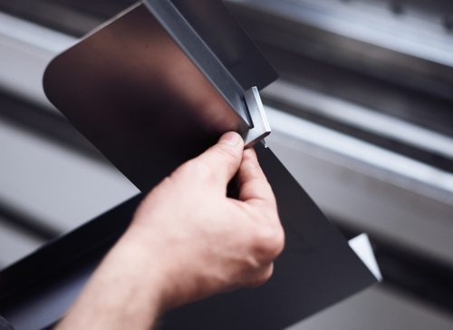 Madosan's team dedicated to innovative retail solutions.