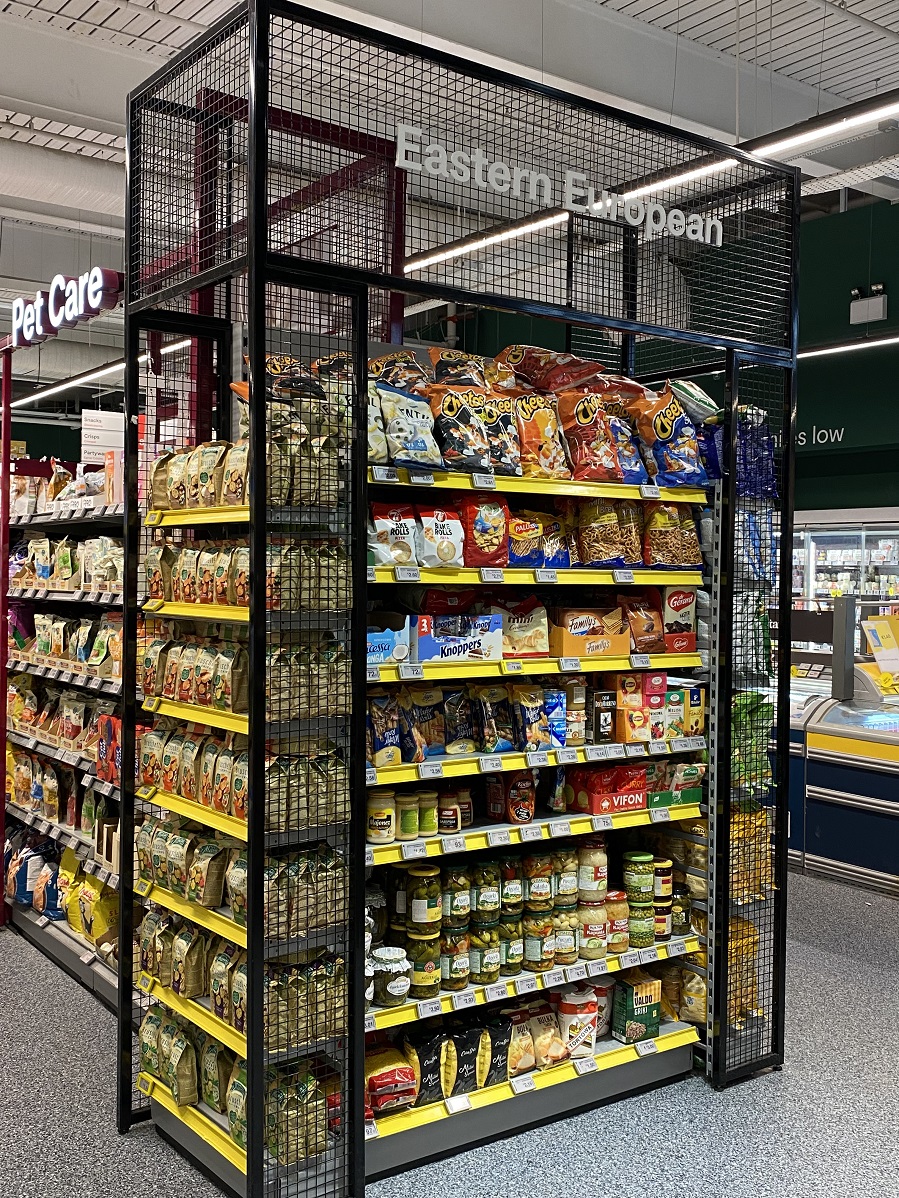 Supermarket shelving